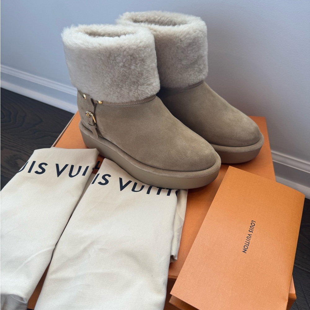 Louis Vuitton Ski Aspen Platforms Ankle Boots